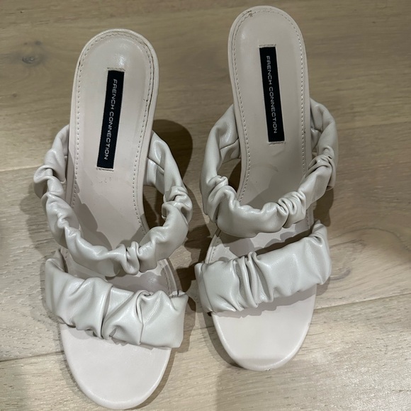 French connection heels - Picture 3 of 3